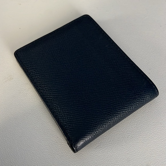 Authentic Burberry Leather Wallet - Picture 3 of 11